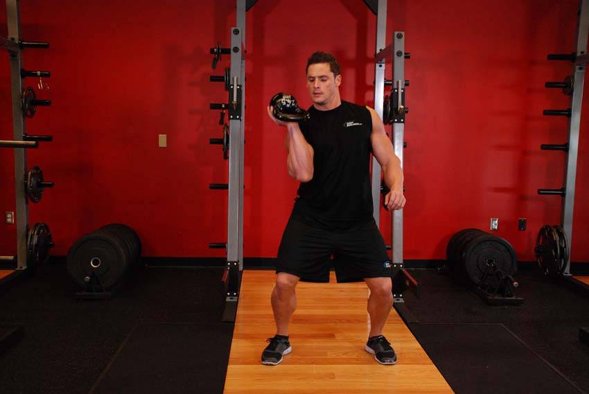 One-Arm Open Palm Kettlebell Clean reference position 2