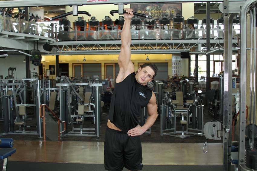 One Handed Hang reference position 1
