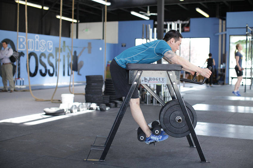 Reverse Hyperextension reference position 1