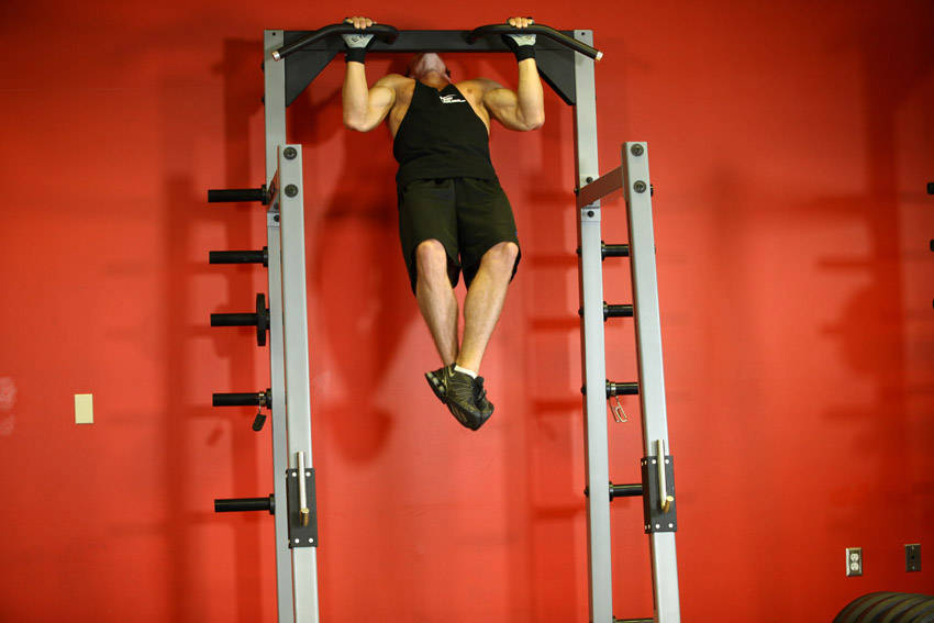 Rocky Pull-Ups/Pulldowns reference position 2