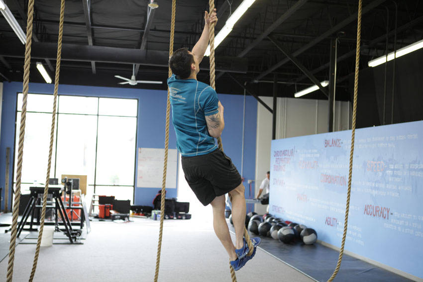 Rope Climb reference position 2