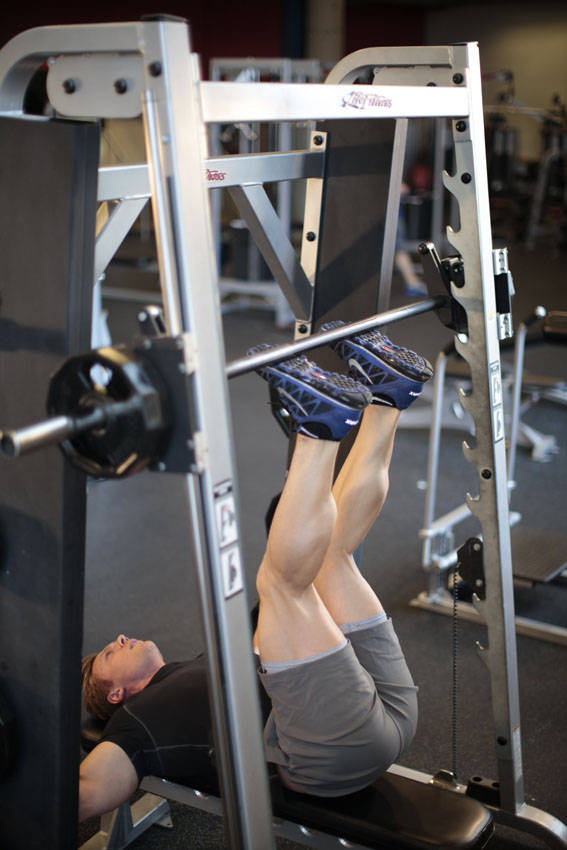 Smith Machine Hip Raise reference position 1