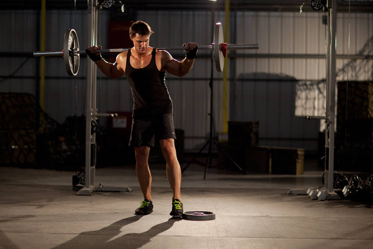 Squat with Plate Movers reference position 1