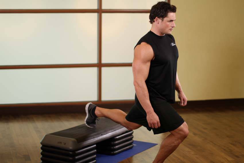 Standing Elevated Quad Stretch reference position 1