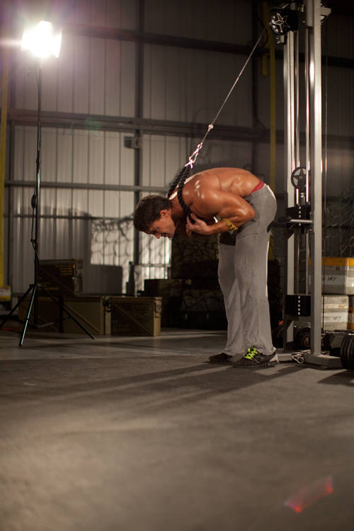 Standing Rope Crunch reference position 2