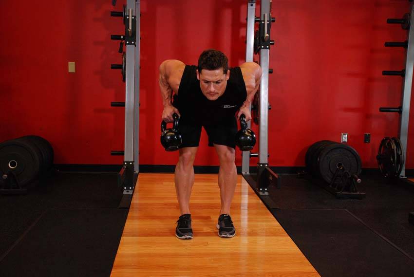 Two-Arm Kettlebell Row reference position 2