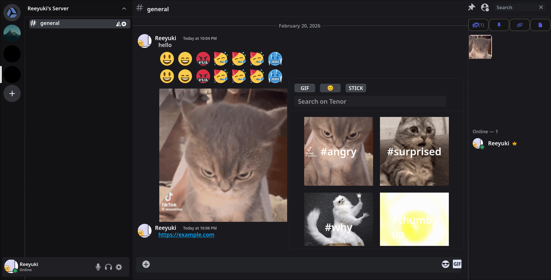 Chat Showcase
