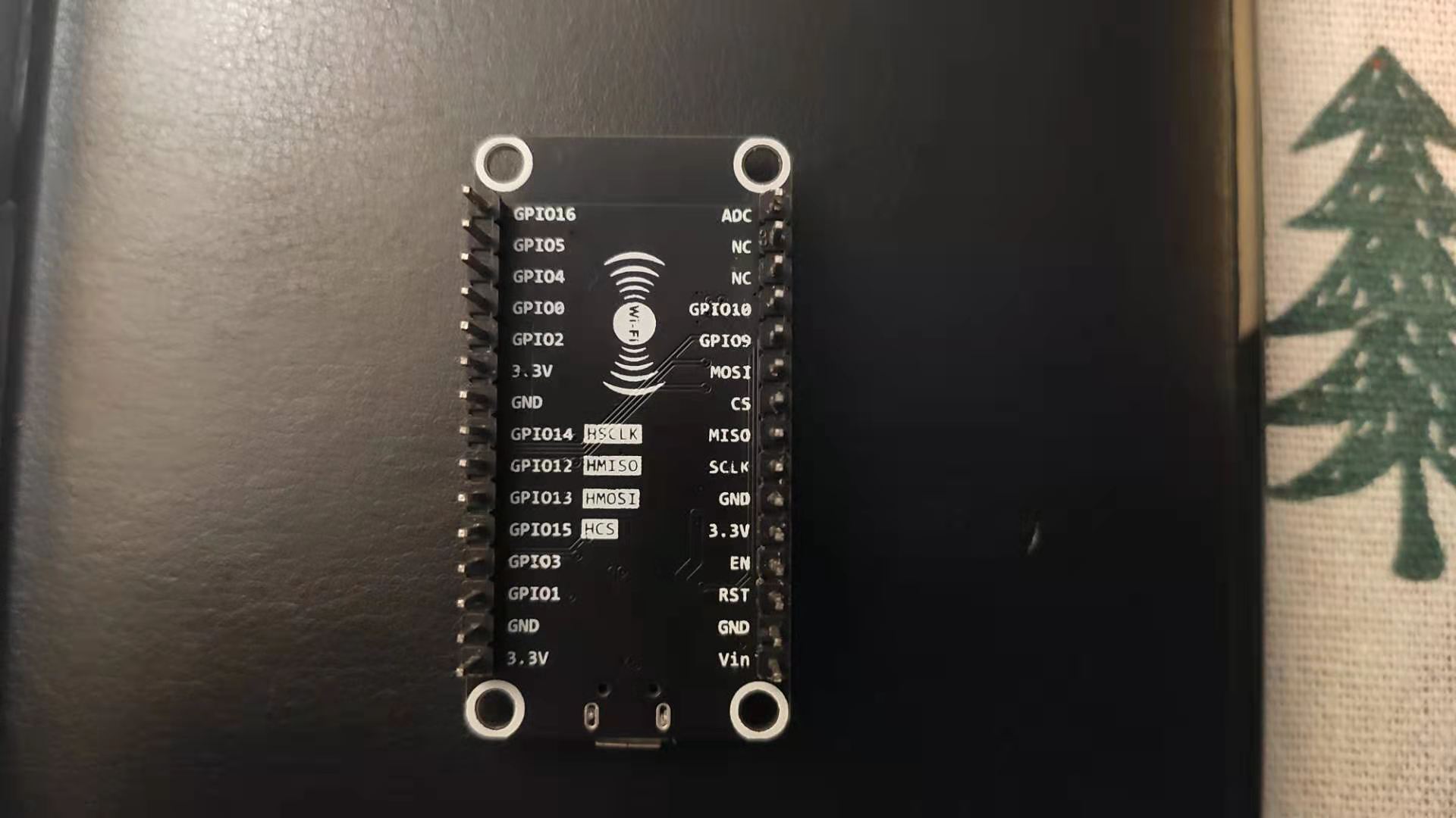 Esp8266反面