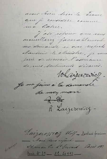 Fin de la demande de naturalisation, signée Lajzerowicz, avec l'adhésion de son épouse Reizléa