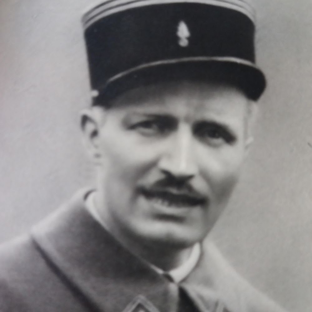 Portrait du capitaine Louis Charles Lanchon en uniforme