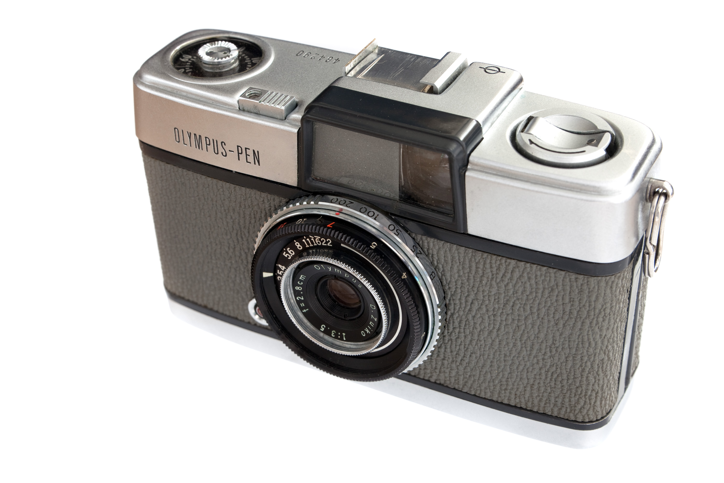 第一款奥林巴斯Pen相机, 于1959年推出