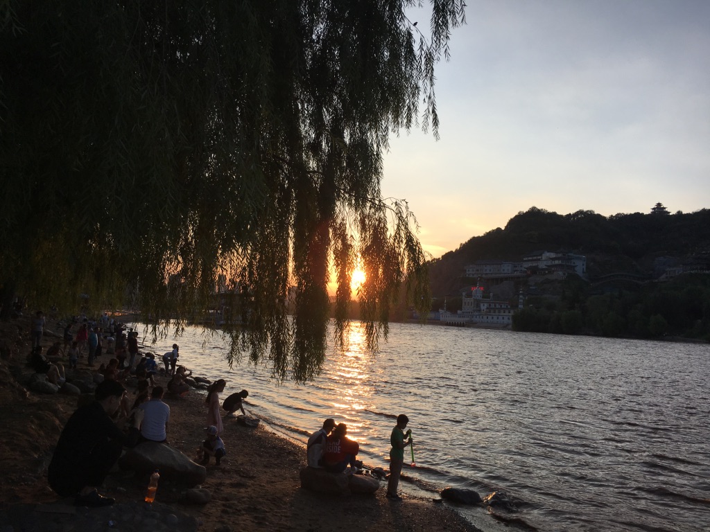 黄河边的夕阳2