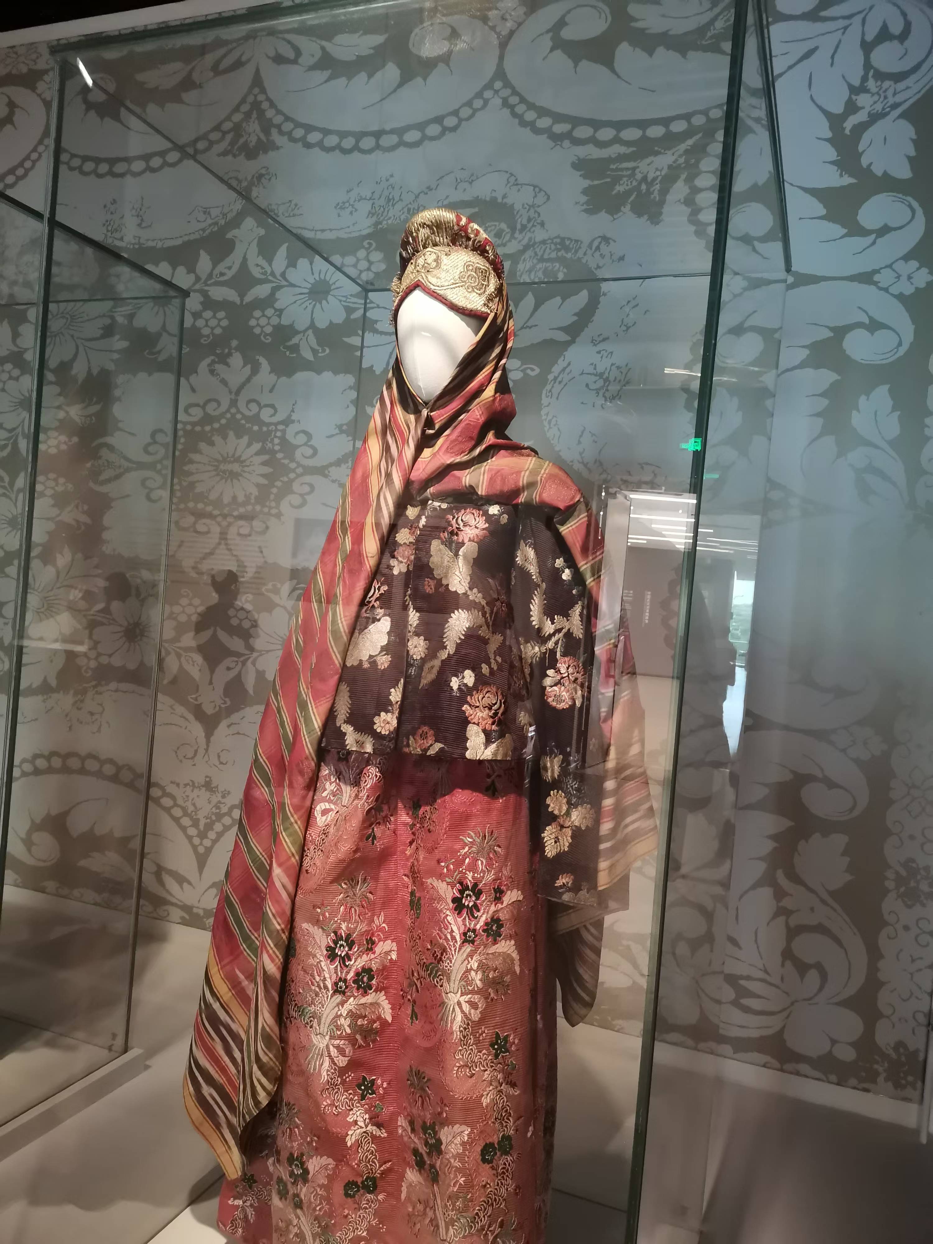 有点恐怖谷效应的感觉